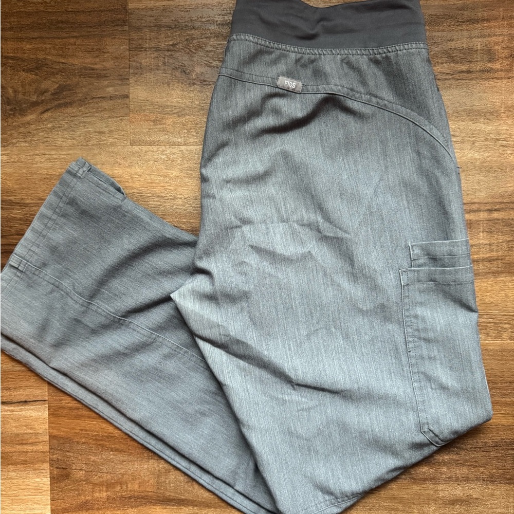 Figs graphite medium pants.